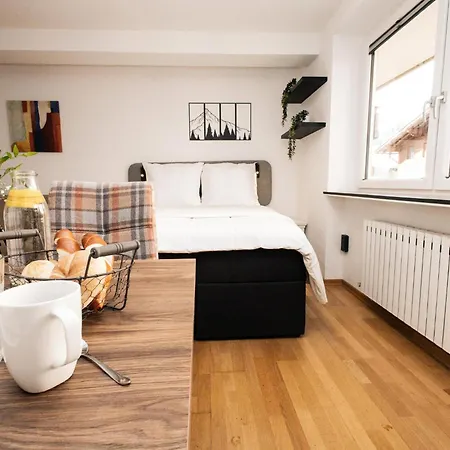 Hoffie Und Prost Apartament